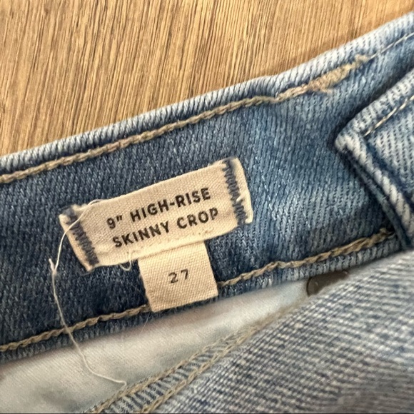 Madewell 9” High Rise Skinny Crop Light Wash Jeans - Picture 5 of 5